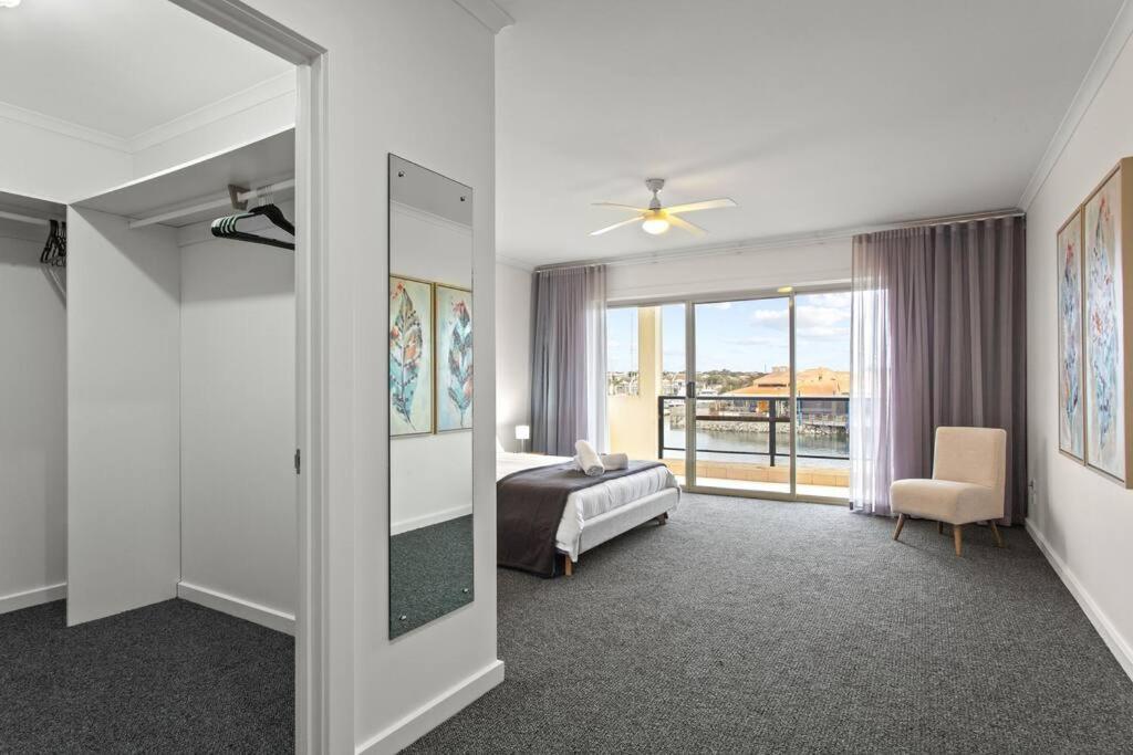 林肯港Waterfront Townhouse - Picturesque Marina Views公寓 外观 照片