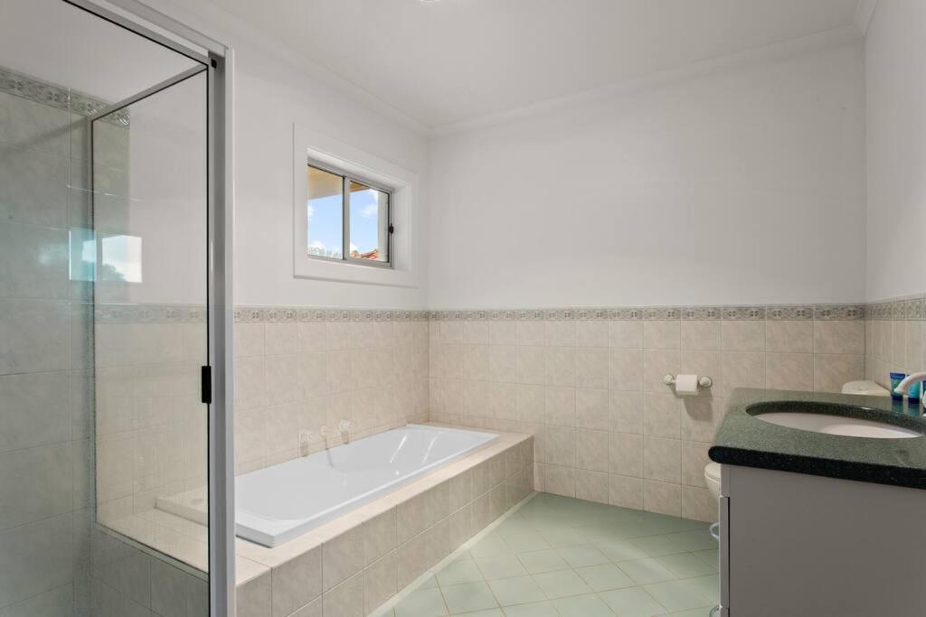 林肯港Waterfront Townhouse - Picturesque Marina Views公寓 外观 照片